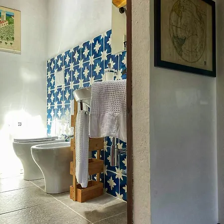 Hébergement de vacances Historic With Panoramic Pool