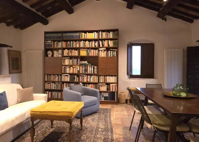 Historic With Panoramic Pool *