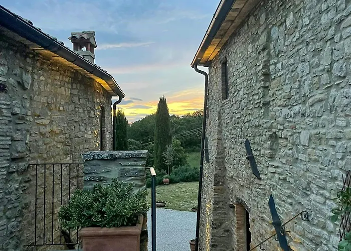 Historic With Panoramic Pool Casa de Férias *